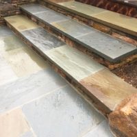 661 Stone Steps with PA Beige Stone Risers and Flagstone Treads
