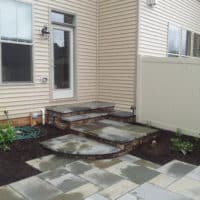 Upgraded Townhouse Steps from Kitchen to Patio