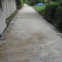 Driveway with Stone Edge