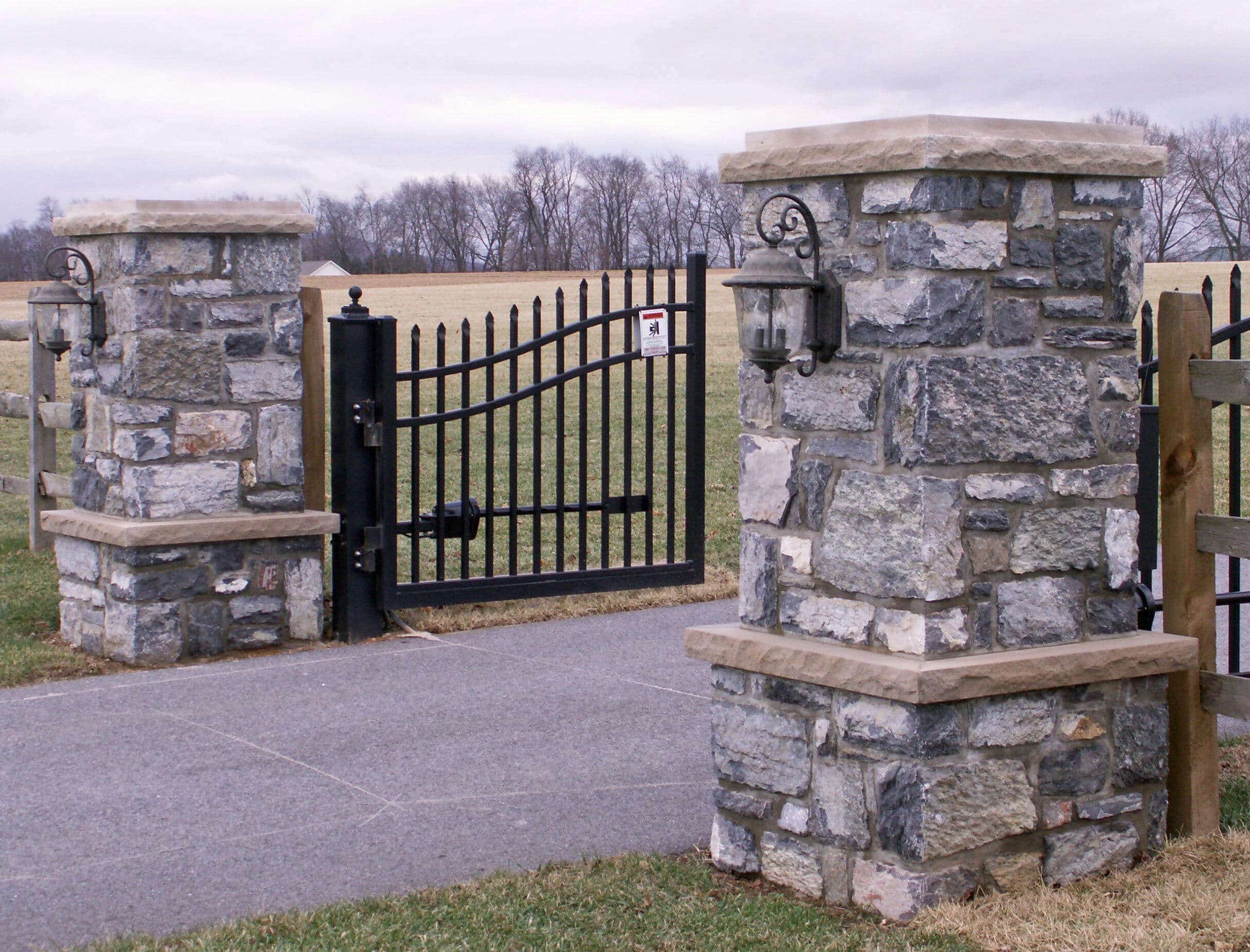 226 Stone Driveway Columns with Lights