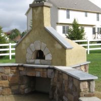 274 Stucco and Stone Outdoor Oven