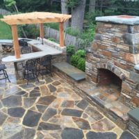 397 Outdoor Fireplace in Baltimore Wall Stone with PA Flagstone Caps