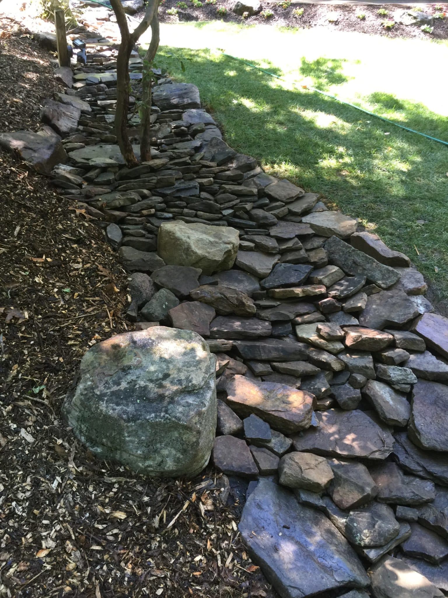 400 Stone Dry Stream