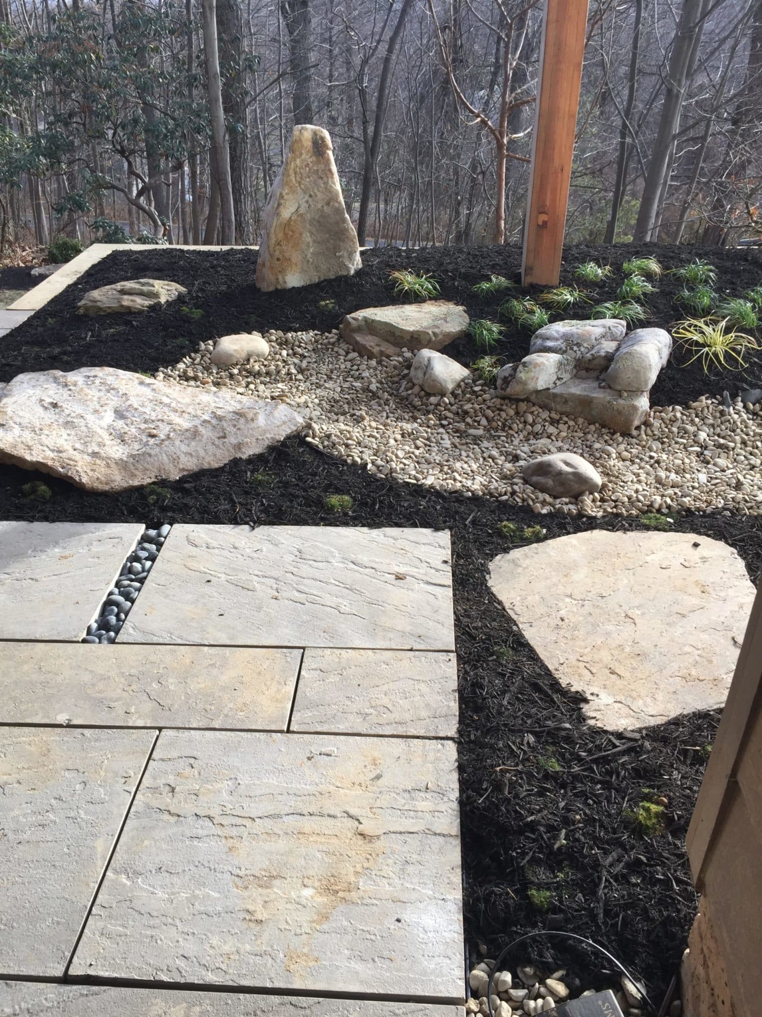 588 Rock Garden with Boulders and Delaware Gravel