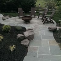 665 Flagstone Walkway to Informal Flagstone Patio