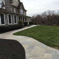 Gracious Front Flagstone Walkway