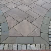 Cobble and Flagstone Walkway