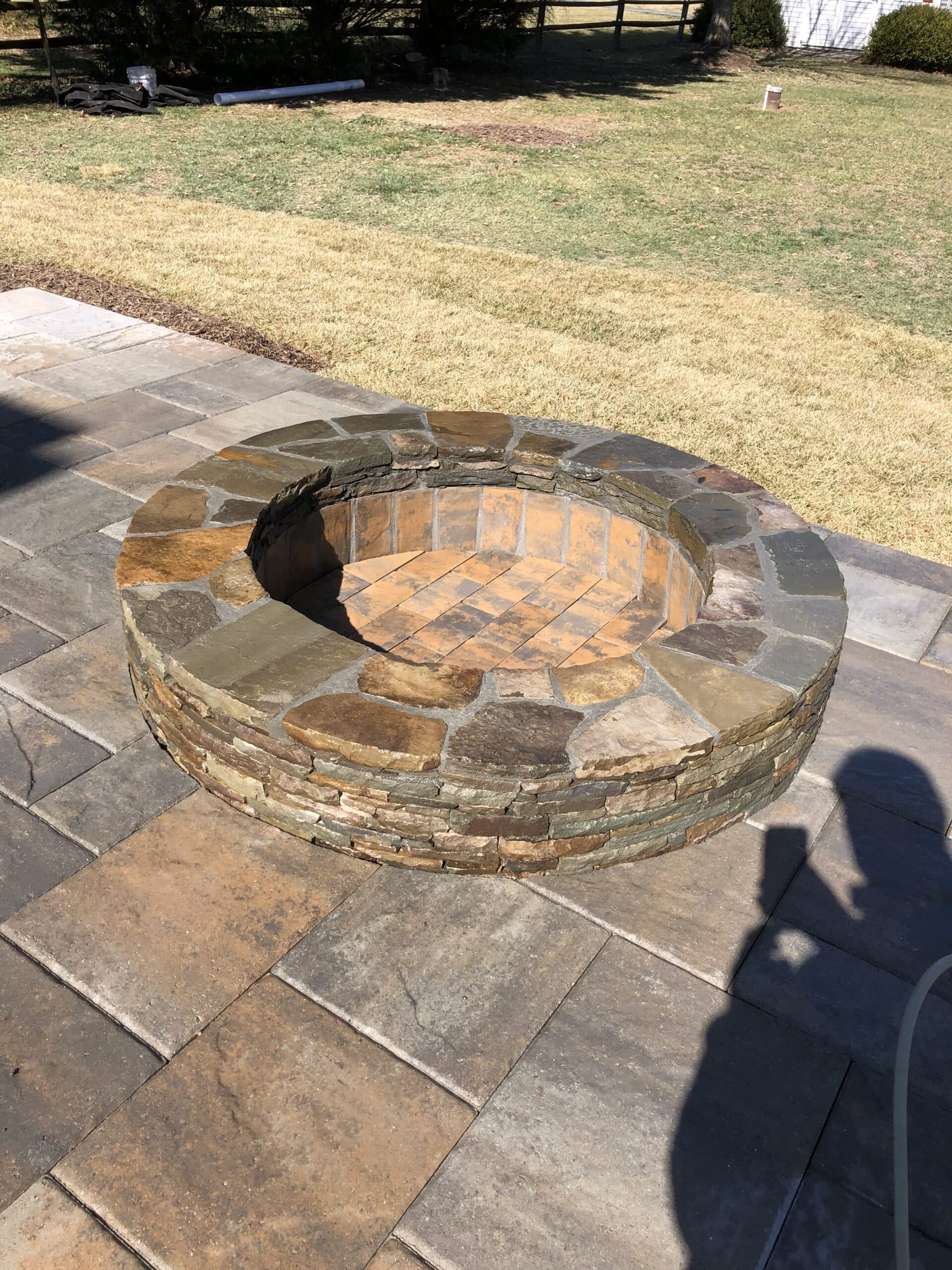 PA Weathered Wall Stone Firepit